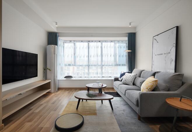 客廳怎樣裝修才顯得更大？