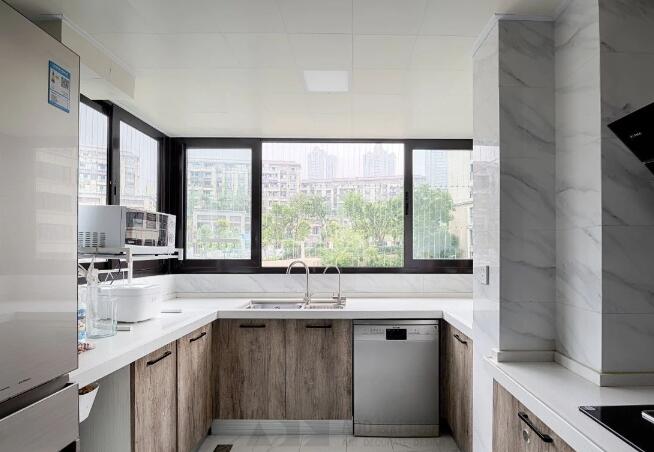 廚房裝修中的雷區(qū)和建議