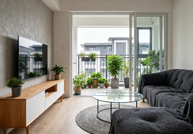 老房翻新：原瓷磚上能直接鋪新瓷磚嗎？