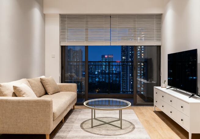 墻面泛黃、一摸掉粉怎么辦？3大原因+解決辦法分享