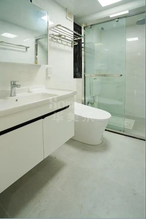 現(xiàn)代簡約風三室兩廳，有質(zhì)感有溫度，時尚舒適的幸福感